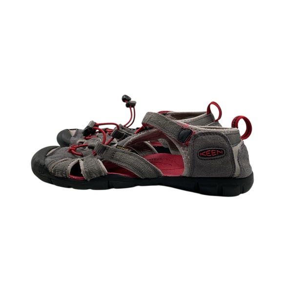 Keen Kids' Charcoal and Crimson Water Shoes - Picture 1 of 4